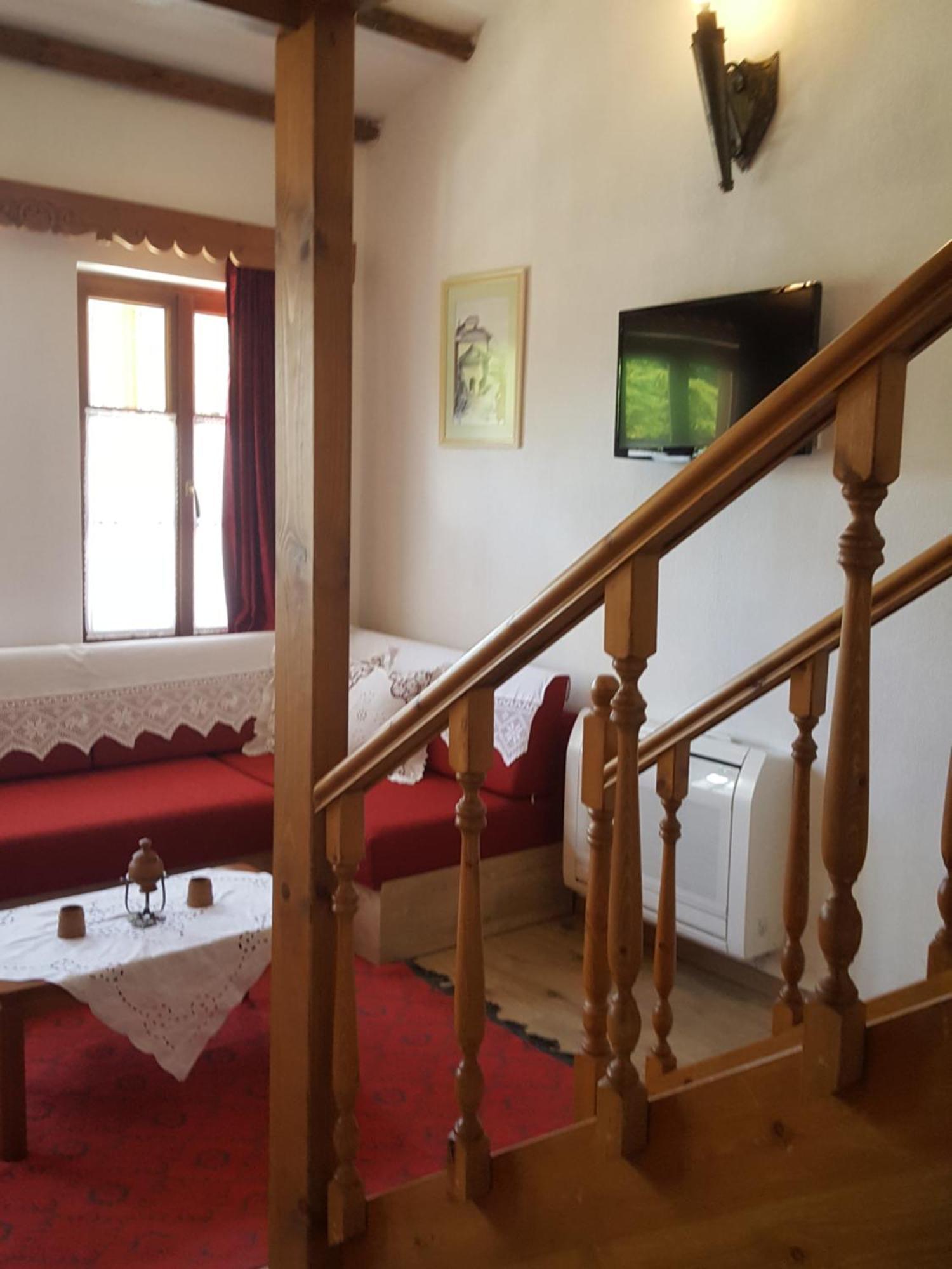 Hotel Gjirokastra Hotel 3*